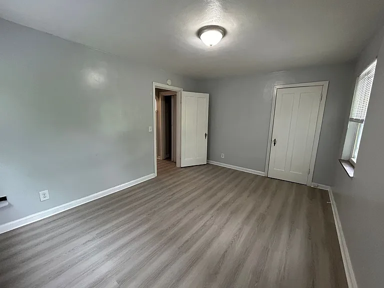 943 Tennessee Ave — Photo 5