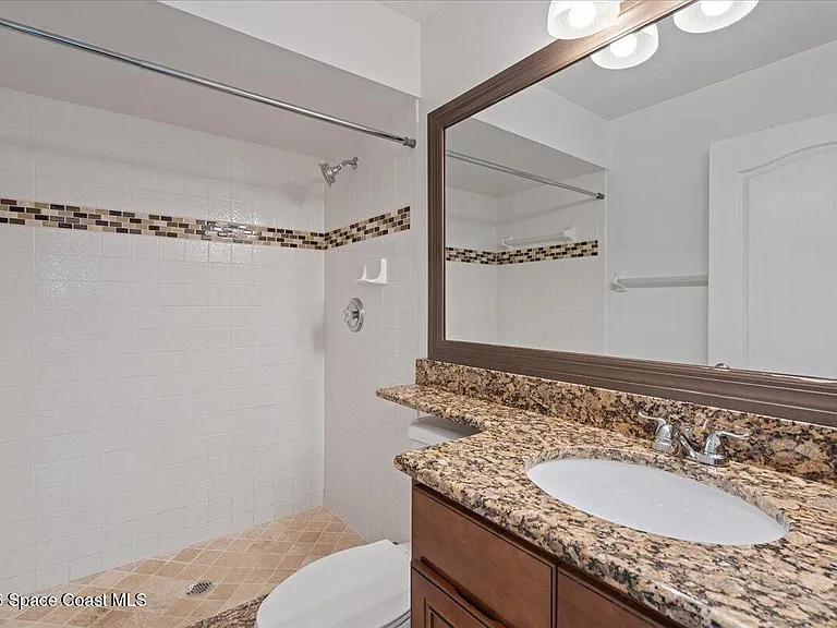 816 Hunters Creek Dr — Photo 21