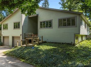 303 E Whipp Rd, Dayton, OH 45459