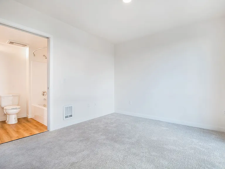 Fidalgo Flats — Photo 30