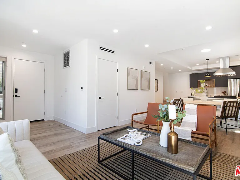 1236 Fairfax Ave #5 — Photo 5