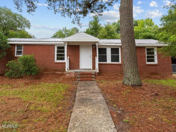501 Park Street, Robersonville, NC 27871