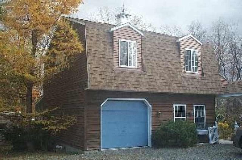 2nd image of 242 MAPLE Lane