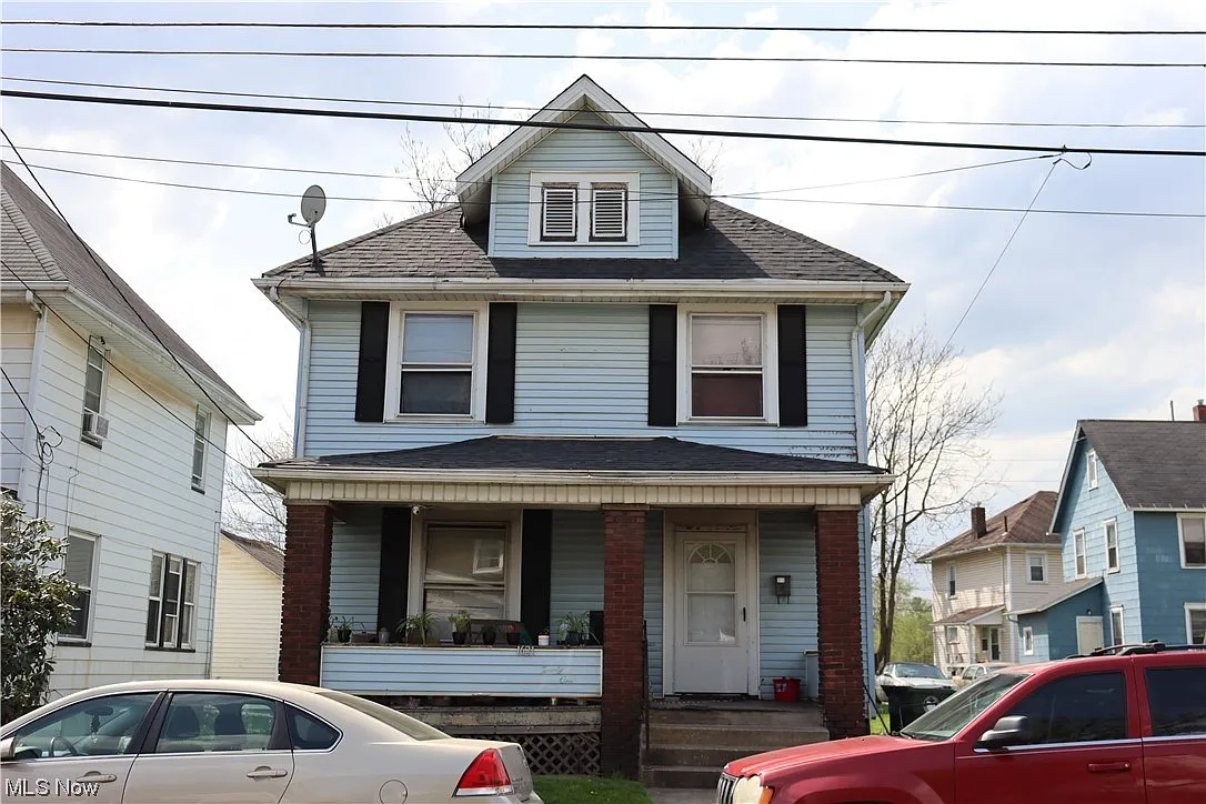 1621 Ohio Ave NE photo 1