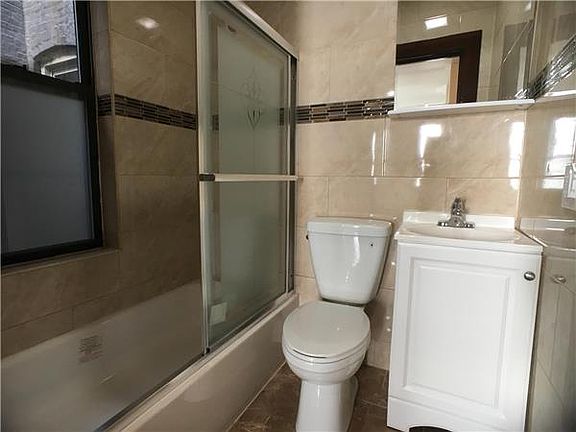 5th image of 798 Knickerbocker Ave #2A
