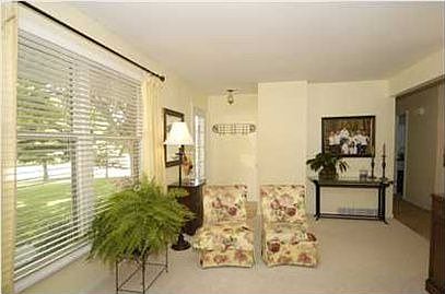 4th image of 2551 Appleton Dr NE