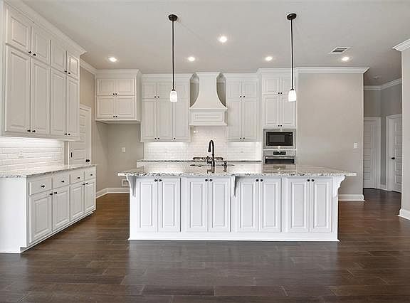 5th image of 36447 Belle Savanne Ave
