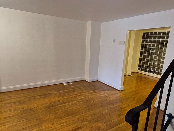 4th image of 3051 Seamon Ave