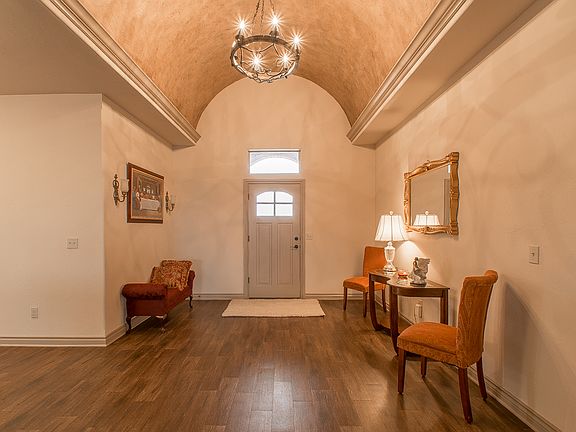 3rd image of 19504 Talavera Ln