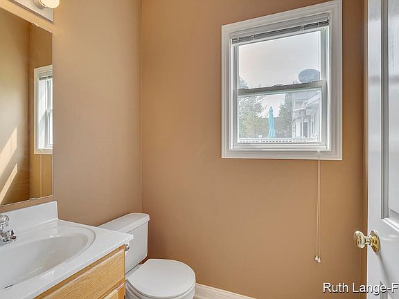 5th image of 5246 N Elderberry Ct SE