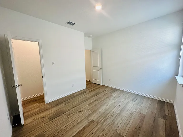 8112 Green Heron Dr — Photo 17