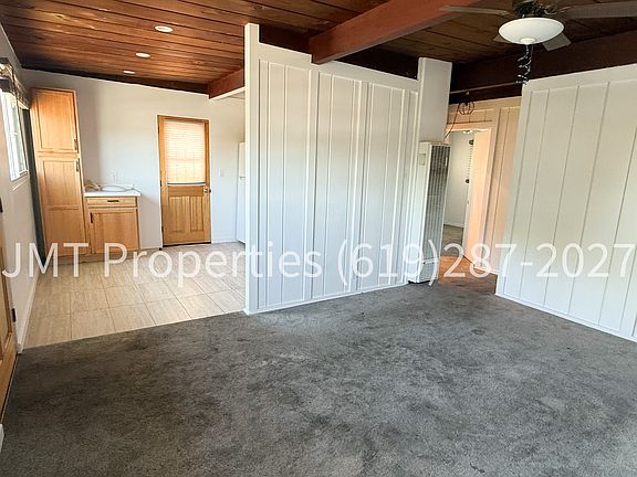 4th image of 2440 Glebe Rd