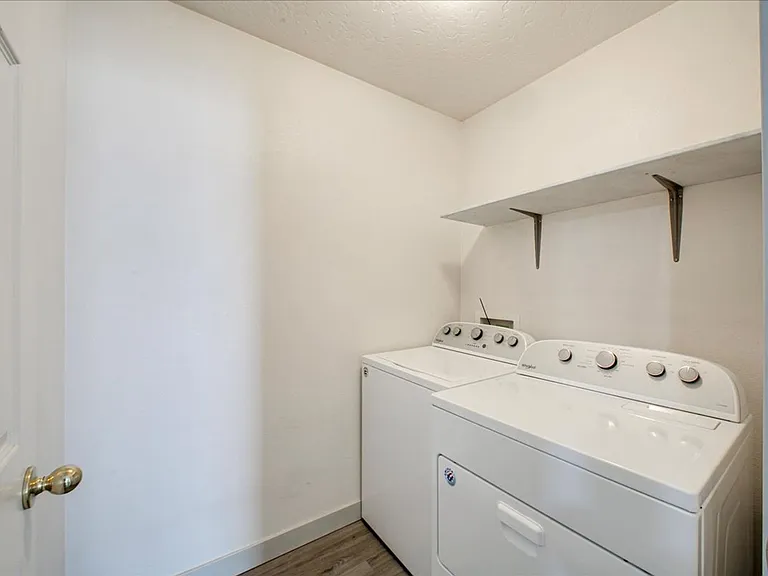 9482 W Portola Dr — Photo 16