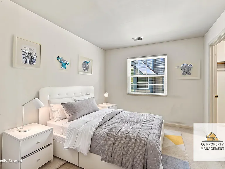 22555 Kinst Ct — Photo 15