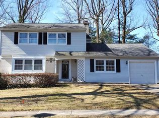 14 Henderson Hill Rd, Newark, DE 19711