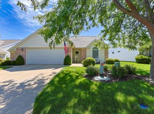 2116 Lakefield Dr, Huron, OH 44839