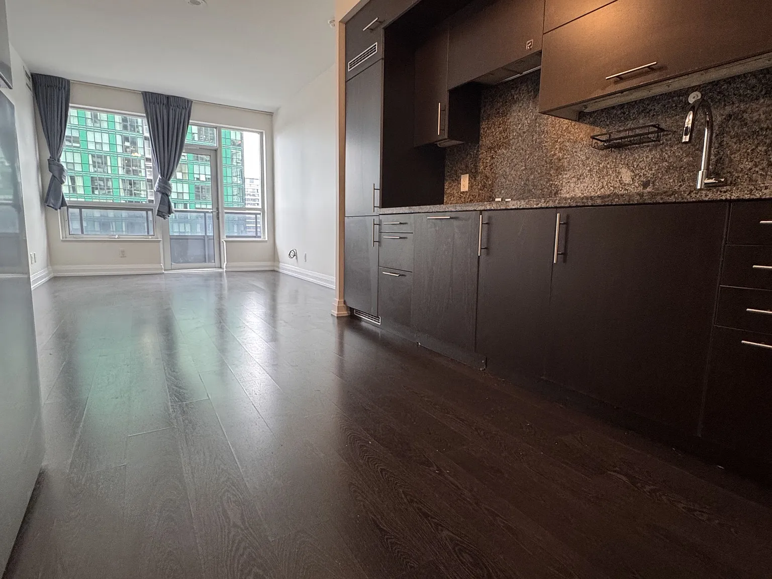 2 bed, $3,080 — Photo 4