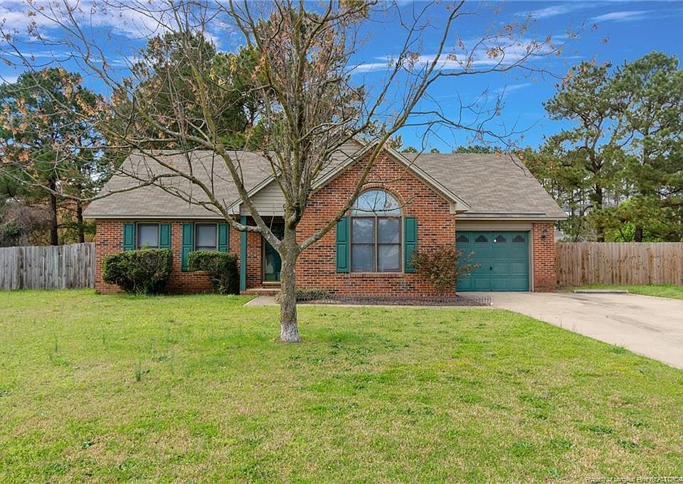 1st image of 109 Live Oak Rosewood