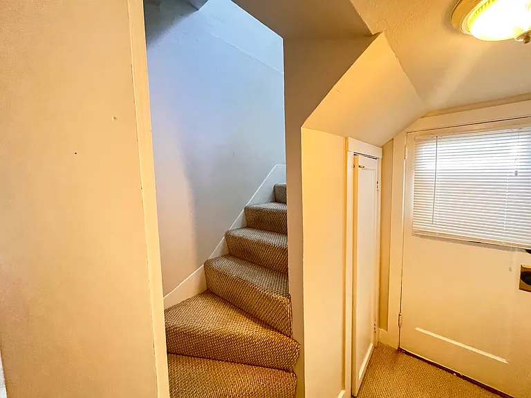 1509 Forest View Ave — Photo 16
