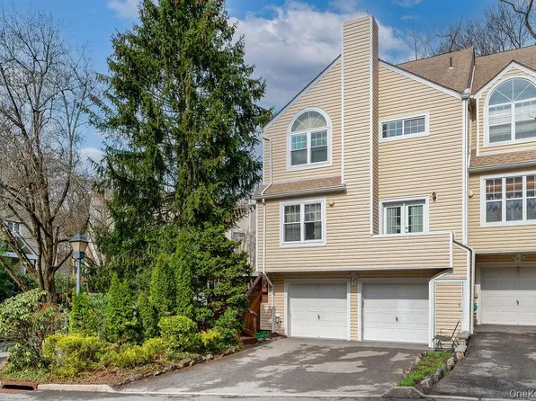 75 W Hartsdale Avenue #8, Hartsdale, NY 10530