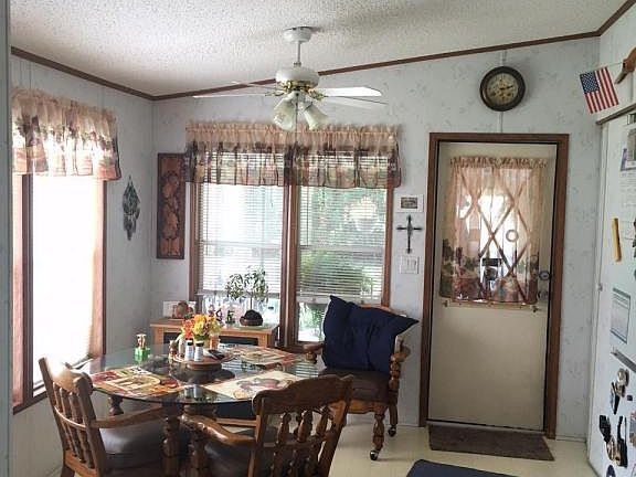2nd image of 4550 NE 140th Ct