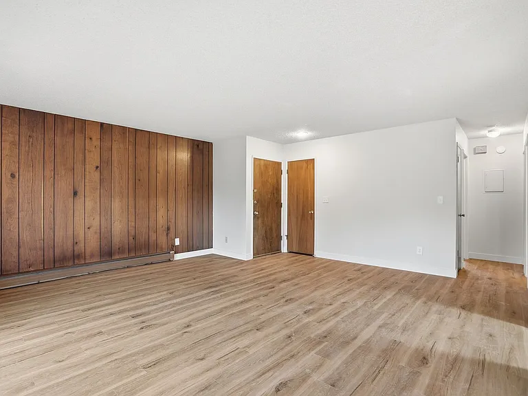 3102 E 27th Ave — Photo 28