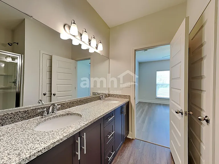 5013 Mountain Springs Rd — Photo 8