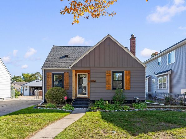 3494 Cummings Ave