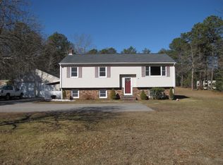 46 Hilltop Dr, Charlestown, RI 02813