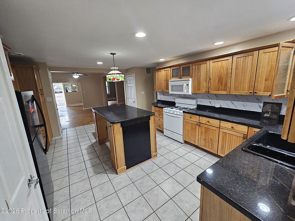 1st image of 518 Prospect Ave APT 1