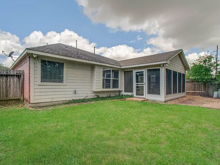 21922 Catoosa Dr — Photo 40