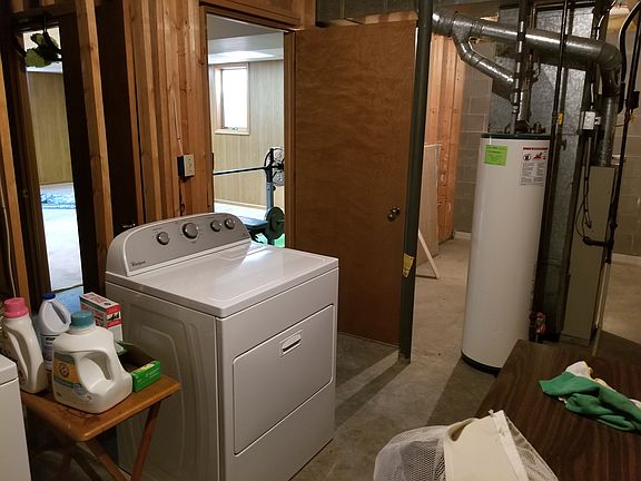 2nd image of 62809 Fairview Dr