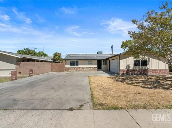 1018 Maple Ave, Wasco, CA 93280