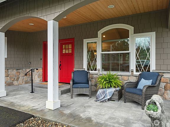 3rd image of 141 E Hofaker Road