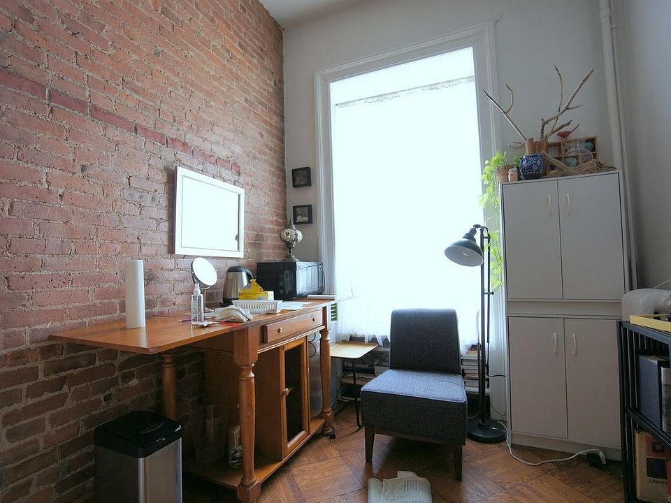 1st image of 43 W 69th St APT 3D