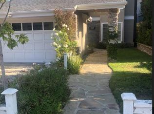 717 27th St, Manhattan Beach, CA 90266