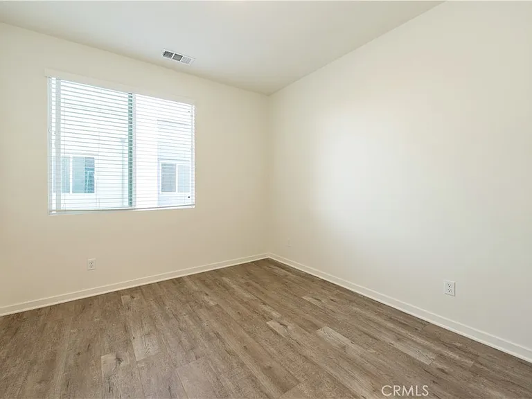 123 Citysquare — Photo 20