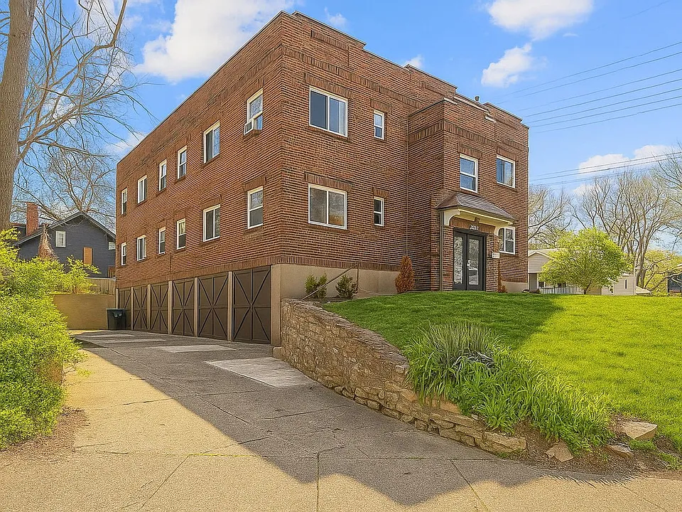 4300 Erie Ave #1