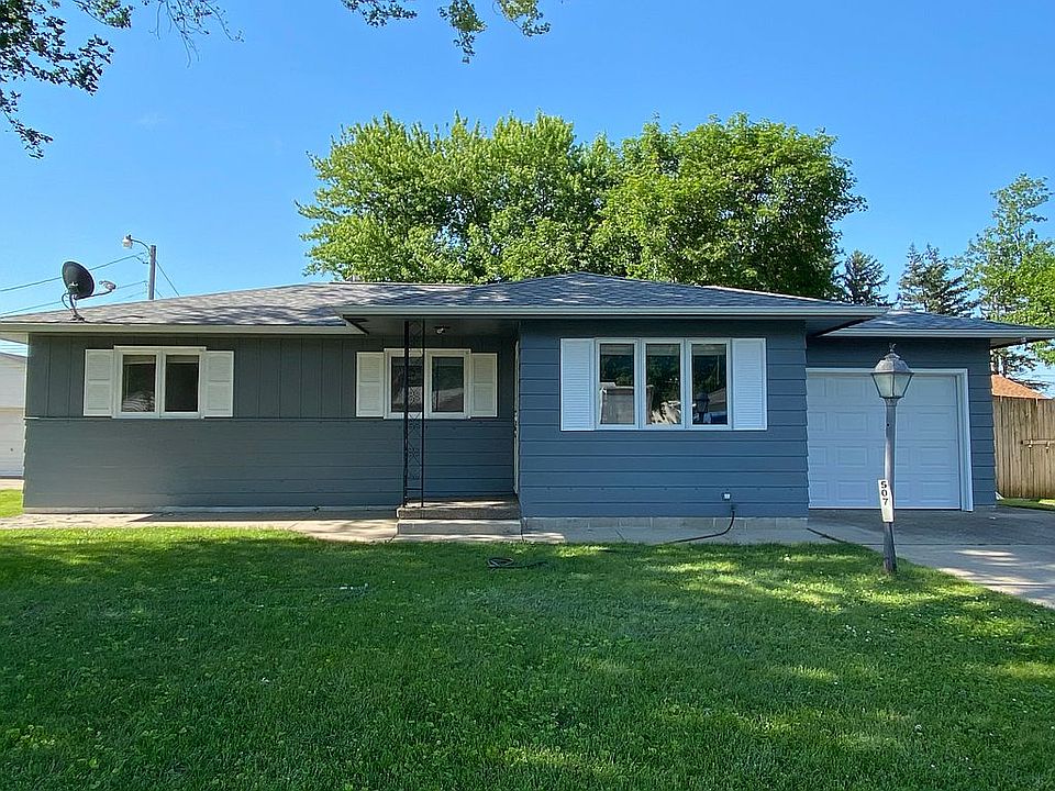 507 Maple St, Washburn, IA 50702 Zillow