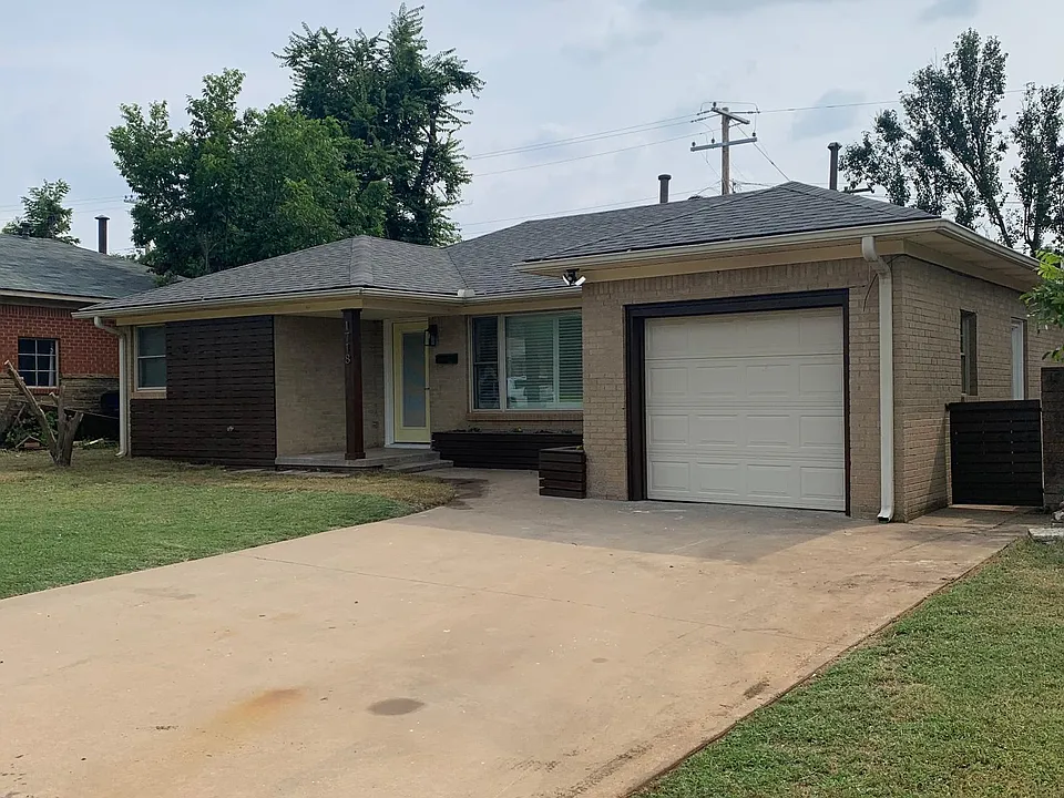 1718 Oxford Way