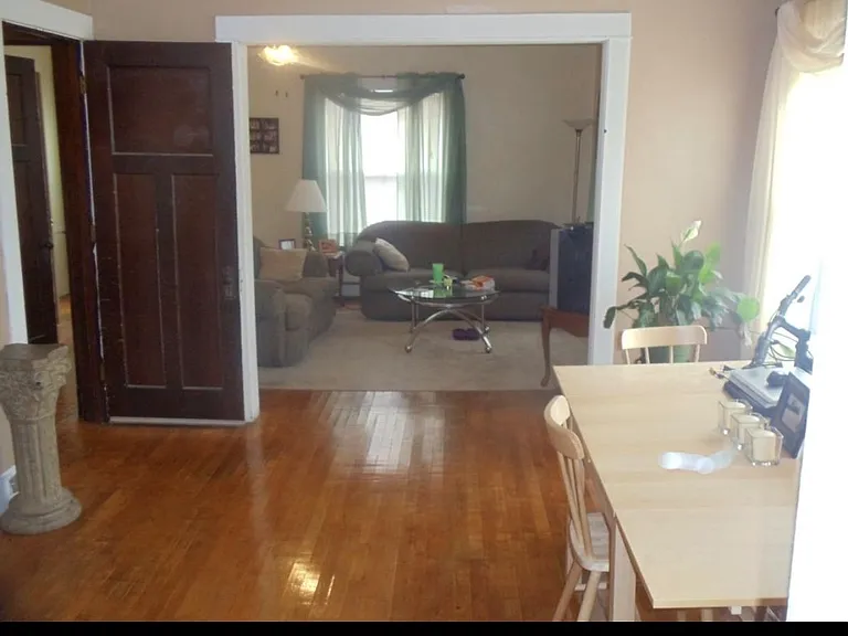 301 S Mills St #3 — Photo 4