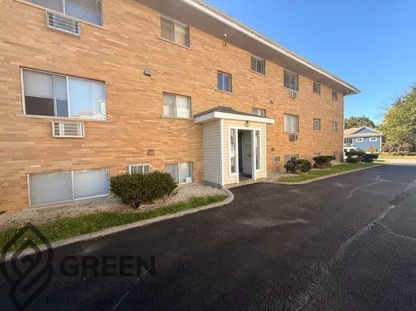 450 S Dearborn Ave, 450 S Dearborn Ave APT 4, Kankakee, IL 60901