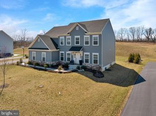 316 Chatsworth Ct, Reading, PA 19608