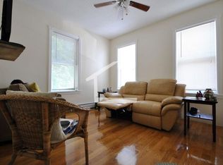 14 Leverett St #2E, Brookline, MA 02445