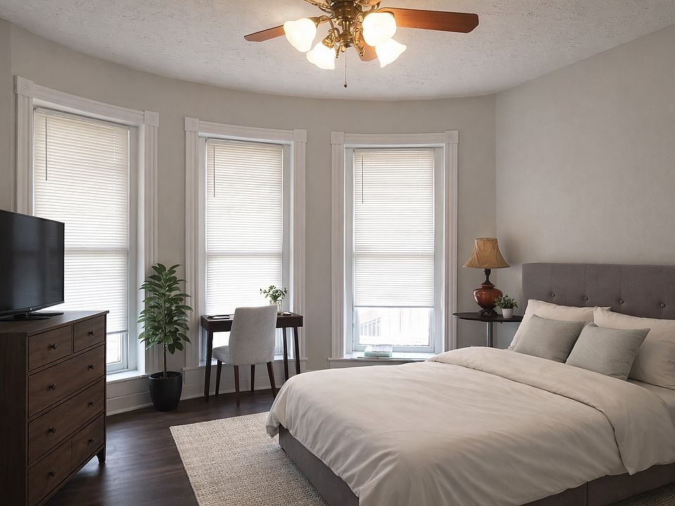 Semi furnished premium/large bedroom with bay windows. $950 a month