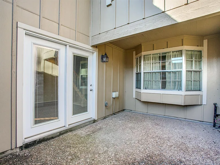 11658 Lakeside Park Dr #313 — Photo 35