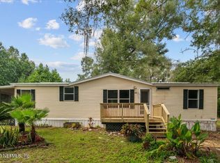 119 Carol Ave, Interlachen, FL 32148