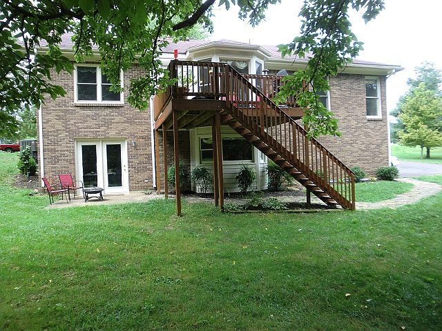 2nd image of 7705 Bluegrass Ct