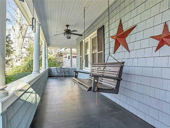 2nd image of 7 Lincoln Pl