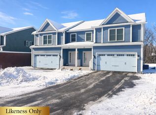 67 Spear Ln #13, Colchester, VT 05446